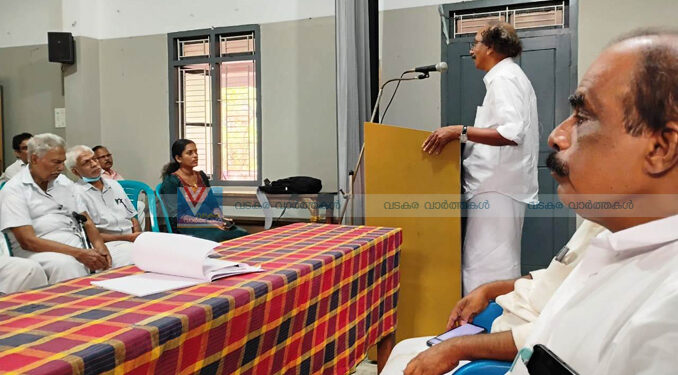 തിരുവള്ളൂര്‍-ആയഞ്ചേരി റോഡ് പുതുപുത്തനാക്കും; ഗുണഭോക്താക്കളുടെ യോഗം ചേര്‍ന്നു