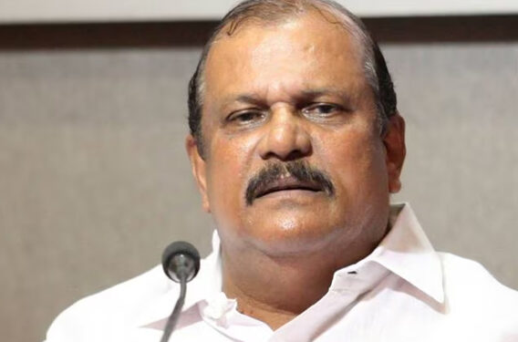 വി​ദ്വേ​ഷ പ​രാ​മ​ര്‍​ശം: പി.​സി. ജോ​ര്‍​ജി​നെ അ​റ​സ്റ്റ് ചെ​യ്യാ​ൻ നി​ർ​ദേ​ശം