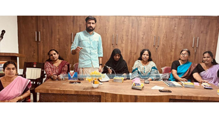 ആശവർക്കർമാരോടുള്ള സർക്കാർ നയം തിരുത്തണം: മഹിളാ കോൺഗ്രസ്