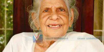 മുട്ടുങ്ങല്‍ തയ്യുള്ളതില്‍ പത്മിനിയമ്മ അന്തരിച്ചു