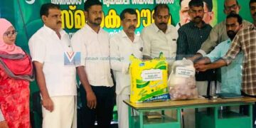 റംസാന്‍ നാളെ തുടങ്ങും; കിറ്റ് വിതരണം ചെയ്തു