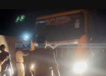 ടോറസ് ലോറിക്കടിയില്‍പെട്ട് ബൈക്ക് യാത്രികന് ദാരുണാന്ത്യം