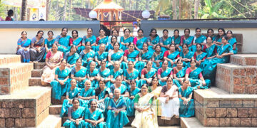 ക്ഷേത്രോത്സവത്തില് മുഴുകി മാതൃസമിതി