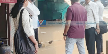 വടകരയില്‍ കനത്ത മഴ; കടകളില്‍ വെള്ളംകയറി നാശം