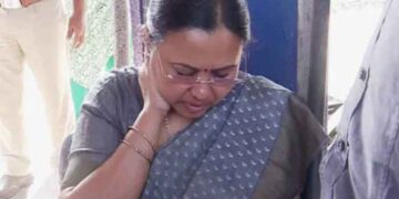 കണ്ണൂരിൽ കെഎസ്‌യു പ്രതിഷേധത്തിനിടെ മന്ത്രി വീണാ  ജോർജിന് പരിക്ക്