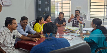 വടകരയില്‍ കുടിക്കാന്‍ ഉപ്പുവെള്ളം; വാട്ടര്‍ അതോറിറ്റി എഞ്ചിനീയറെ ഉപരോധിച്ച് ആര്‍എംപിഐ