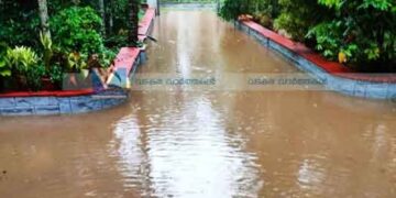 വെള്ളപ്പൊക്കത്തിന് പരിഹാരം എവിടെ; നടപടി ഫ്‌ളെക്‌സില്‍ ഒതുങ്ങിയെന്ന് യൂത്ത് കോണ്‍ഗ്രസ്