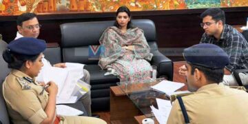 പോലീസ് പരിശോധന ശക്തമാക്കാന്‍ നിരീക്ഷകരുടെ നിര്‍ദേശം