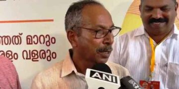 കെപിസിസി പ്രസിഡന്റ് സണ്ണി ജോസഫിന്റെ സഹോദരന്‍ ബിജെപി വേദിയില്‍