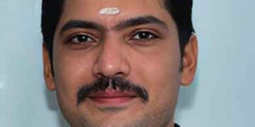 വടകര കണ്‍ട്രോള്‍ റൂം സീനിയര്‍ സിവില്‍ പോലീസ് ഓഫീസര്‍ കെ.വി.ബാലു അന്തരിച്ചു