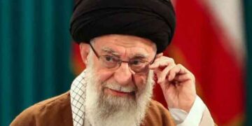 ആയത്തുല്ല അലി ഖമനേയി കൊല്ലപ്പെട്ടു; സ്ഥിരീകരിച്ച് ഇറാൻ