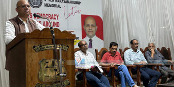 ലോകത്ത് ജനാധിപത്യം രോഗാതുരമായ പ്രതിസന്ധി നേരിടുന്നു: ഡോ. വിനോദ്.കെ ജോസ്