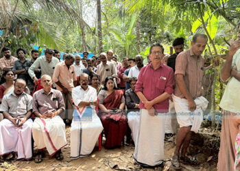 പി.എ.ചന്ദ്രിക്ക് വിട നല്‍കി പാതിരിപ്പറ്റ ഗ്രാമം