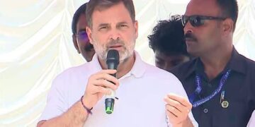 കേരളത്തില്‍ മത്സരം യുഡിഎഫും സിപിഎം – ബിജെപി സഖ്യവും തമ്മില്‍: രാഹുല്‍ ഗാന്ധി