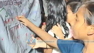 വേണം യുദ്ധമില്ലാത്ത ലോകം; കൈ കോര്‍ത്ത് കുരുന്നുകള്‍