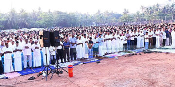 ചെറിയ പെരുന്നാള് മധുരം നുകര്ന്ന് ആയിരങ്ങള്