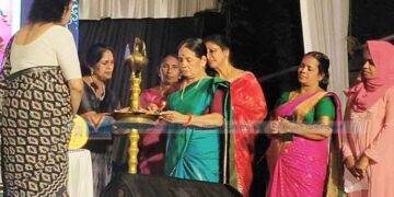 ചോളംവയലില്‍ വനിതാ വസന്തോത്സവം; വാര്‍ഷികാഘോഷം ശ്രദ്ധപിടിച്ചുപറ്റി