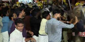 തിരുവനന്തപുരത്ത് എസ്എഫ്‌ഐ-കെഎസ്.യു സംഘര്‍ഷം