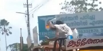 വിഡി സതീശനെ മുഖ്യമന്ത്രിയാക്കണം; ദേഹത്ത് പെട്രോള്‍ ഒഴിച്ച് കോണ്‍ഗ്രസ് പ്രവര്‍ത്തകന്റെ ആത്മഹത്യാശ്രമം