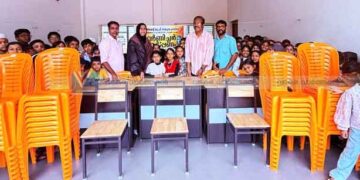 പറമ്പില്‍ ഗവ. യുപി സ്‌കൂളിന് പഞ്ചായത്തിന്റെ കരുതല്‍; ഫര്‍ണിച്ചര്‍ കൈമാറി