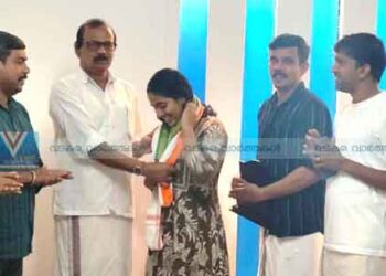 ഗൗരി കൃഷ്ണയെ അനുമോദിച്ചു