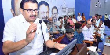 സര്‍ക്കാര്‍ ആശുപത്രികള്‍ സ്വകാര്യവത്കരിക്കില്ല: മന്ത്രി കെ. മുരളീധരന്‍