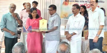 സംഗീതം ആത്മാവിഷ്‌കാരത്തിനുതകണം: വി.ടി.മുരളി
