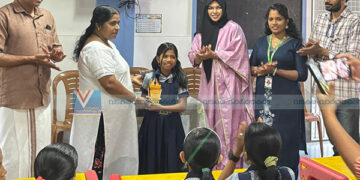 ഔഷധസസ്യ ക്വിസ് മത്സര വിജയികള്‍ക്ക് സമ്മാനം നല്‍കി