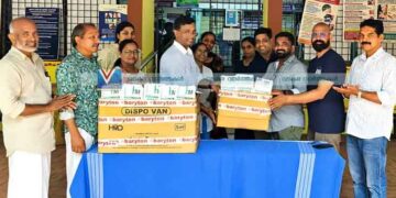 കുടുംബാരോഗ്യ കേന്ദ്രത്തിന് 1000 മാസ്‌കുകള്‍ കൈമാറി