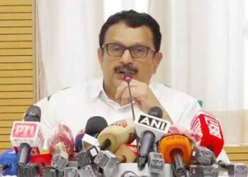 പകര്‍ച്ച വ്യാധികള്‍ വര്‍ധിച്ചിട്ടുണ്ടെന്നു മന്ത്രി കെ.മുരളീധരന്‍, നിയന്ത്രണത്തിന് ഹൈപവര്‍ കമ്മിറ്റി
