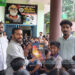 അനൈന്‍ കൃഷ്ണക്ക് പി.ഹരീന്ദ്രനാഥിന്റെ പുസ്തകം സമ്മാനിച്ചു