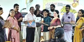 അനുമോദനവും സ്‌നേഹസംഗമവുമായി പൂര്‍വ വിദ്യാര്‍ഥിക്കൂട്ടം
