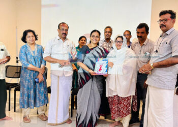 ടീച്ചിങ് മാന്വല്‍ പ്രകാശനം ചെയ്തു
