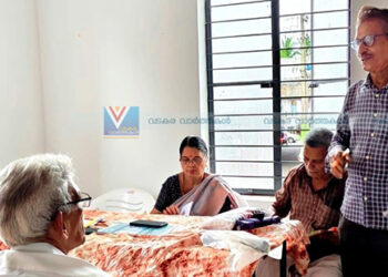 ‘പാസഞ്ചര്‍ ട്രെയിനില്‍ മുതിര്‍ന്നവര്‍ക്ക് പ്രത്യേക കംപാര്‍ട്ട്‌മെന്റ് വേണം’