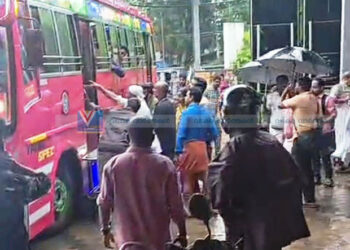 യാത്രക്കിടെ ദേഹാസ്വാസ്ഥ്യം; സ്ത്രീയെ ആശുപത്രിയിലെത്തിച്ച് ബസ് ജീവനക്കാര്‍