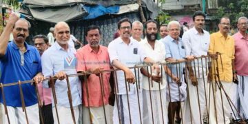 മുക്കാളി ടൗണ് വഴിയുള്ള ഗതാഗതം നിലച്ച സംഭവത്തില് പ്രതിഷേധം ശക്തം