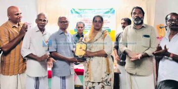 സ്‌നേക്ക് റെസ്‌ക്യൂവര്‍ക്ക് ആദരവും ഉന്നത വിജയികള്‍ക്ക് അനുമോദനവും