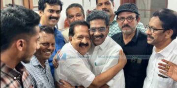 ആഭ്യന്തര മന്ത്രി രമേശ് ചെന്നിത്തല മുല്ലപ്പള്ളിയെ സന്ദര്‍ശിച്ചു