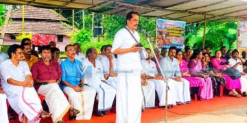 കേറ്റില്‍ അണ്ടര്‍ പാസേജിനായി ചോമ്പാലില്‍ സമര പന്തല്‍ ഉയര്‍ന്നു