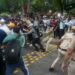 സമരവുമായി കോക്രോച് ജനതാ പാര്ട്ടി മുന്നോട്ട്; പാര്ലമെന്റ് മാര്ച്ചില് സംഘര്ഷം
