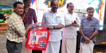 ഫുട്ബോള് കിക്ക് & വിന് ആവേശമായി