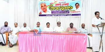 ഉമ്മന് ചാണ്ടി ജനഹൃദയം കവര്ന്ന നേതാവ്: മുല്ലപ്പള്ളി