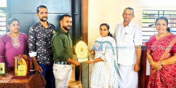 അനുമോദന സദസ്സ് ഒരുക്കി ഏറാമല സെന്ട്രല് എല്പി