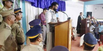 ജയിലിൽ സത്യപ്രതിജ്ഞ ചെയ്തു കാപ്പ കേസ് പ്രതി ആർ. സുഗതൻ