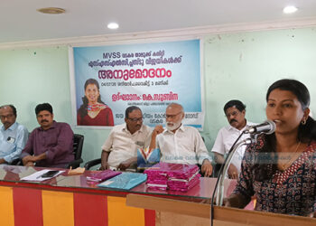 എസ്എസ്എല്‍സി, പ്ലസ് ടു വിജയികളെ അനുമോദിച്ചു