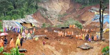 മണ്ണിടിച്ചില്‍ ദുരന്തം: തെ​ര​ച്ചി​ൽ തുടരുന്നു, മുഖ്യമന്ത്രി ഇന്ന് വയനാട്ടില്‍
