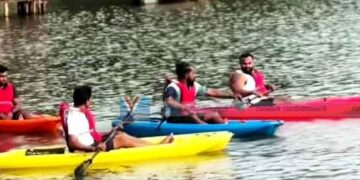 ചേലിയ വാട്ടര്‍ വില്ലേജില്‍ കയാക്കിംഗ് ആവേശം
