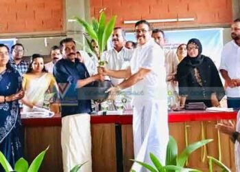നാളികേരത്തിനു മികച്ച താങ്ങുവില പ്രഖ്യാപിക്കണം: പാറക്കല്‍ എംഎല്‍എ