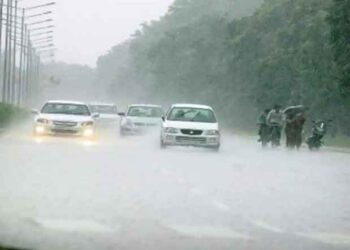 സംസ്ഥാനത്ത് ഇന്നും  അതിശക്തമഴയ്ക്ക് സാധ്യത; 12 ജില്ലകളില്‍ ഓറഞ്ച് അലര്‍ട്ട്