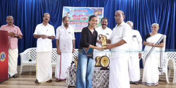 ഓണാഘോഷവും അനുമോദനവും